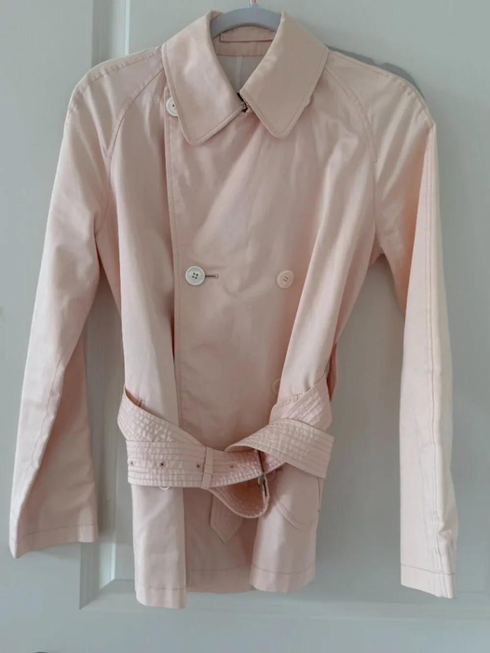 Burberry Women's Pink Double Breasted Belted Jacket Size S - Picture 3 of 6